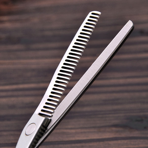 Kéo tỉa tóc Barber WOLF Curve F48