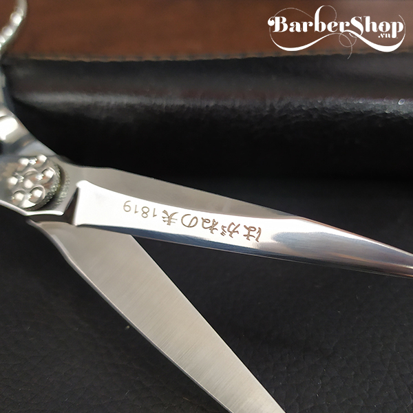 Kéo cắt tóc cao cấp Barber Flower F-1819 Kéo cắt tóc cao cấp Barber Flower F-1819