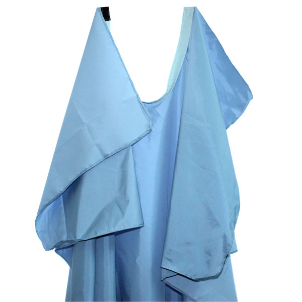 khăn choàng cắt tóc cho bé