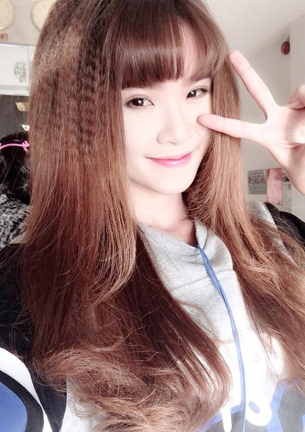 Máy bấm tóc koria